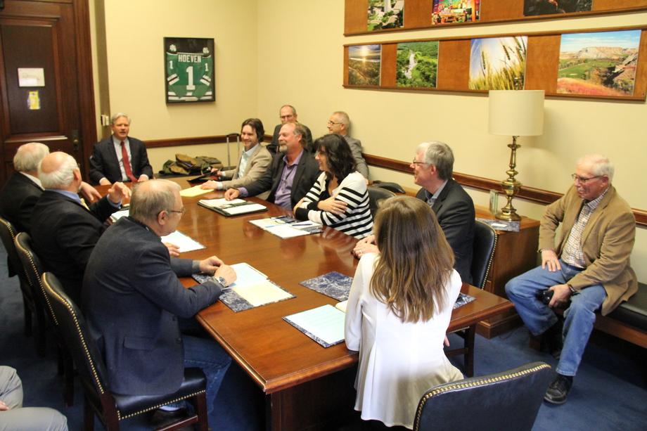 April 2019 - Senator Hoeven meets with individuals from the Garrison Diversion.